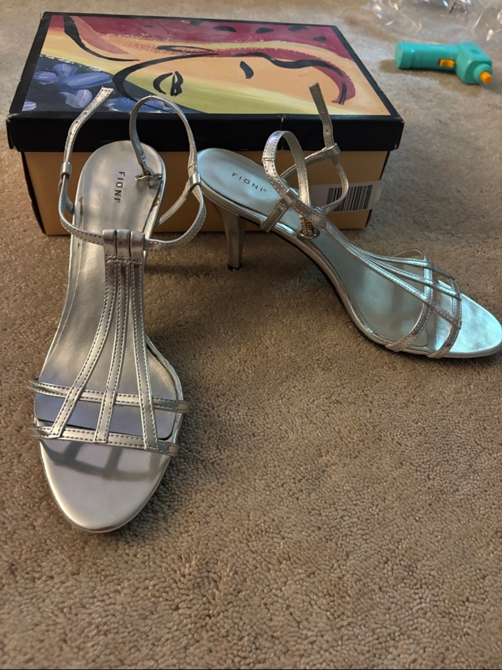 FIONI Clothing Metallic Silver Strappy Slingback Heels